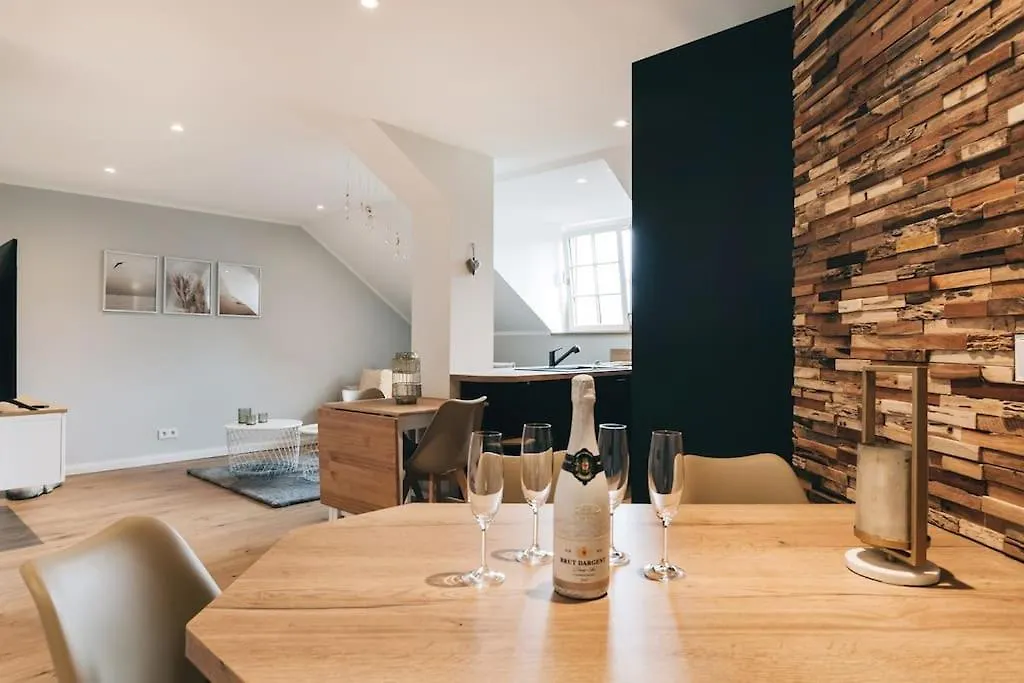 Tip! Toplage In Dresden! Moderne 100 Qm Ferienwohnung Fuer Familien Und Kleine Gruppen Deutschland
